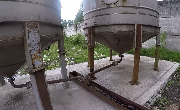 На Северном Кавказе уничтожена нелегальная алкогольная и спиртосодержащая продукция