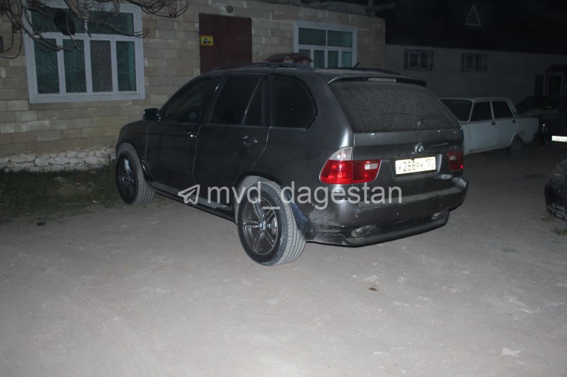 Полицейские Каякентского района вернули жительнице Махачкалы угнанный у нее автомобиль